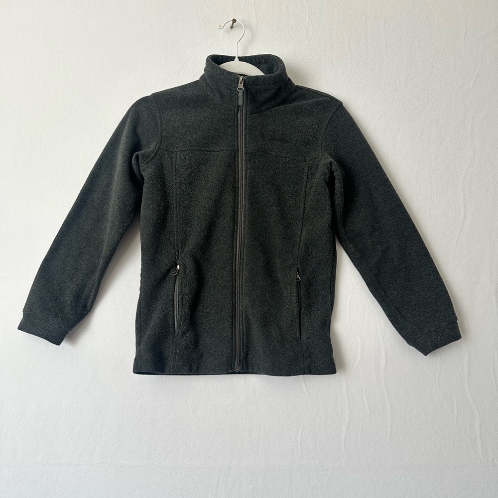 Columbia Dark Gray Fleece Jacket – Youth Medium (10/12)